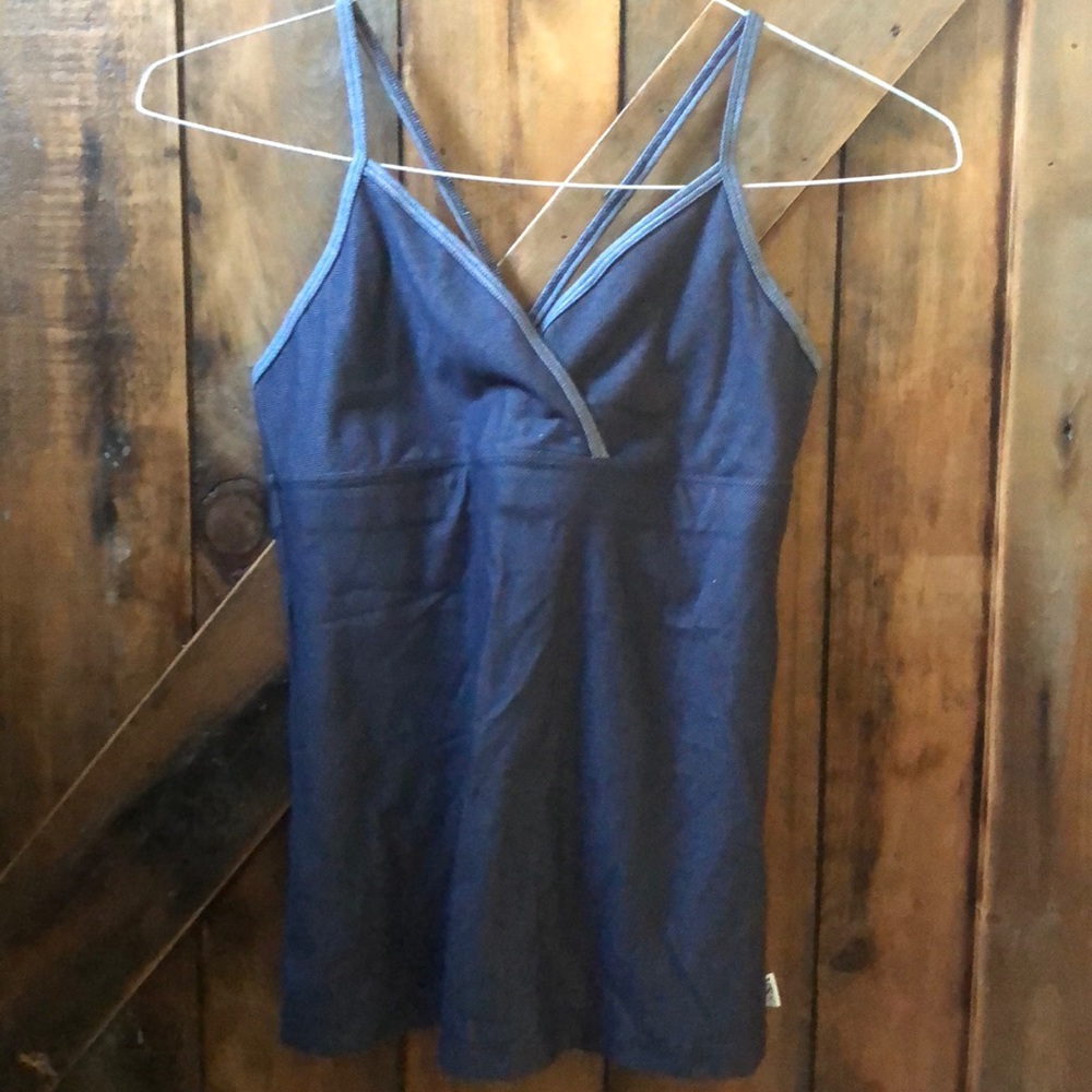 VS gym tank